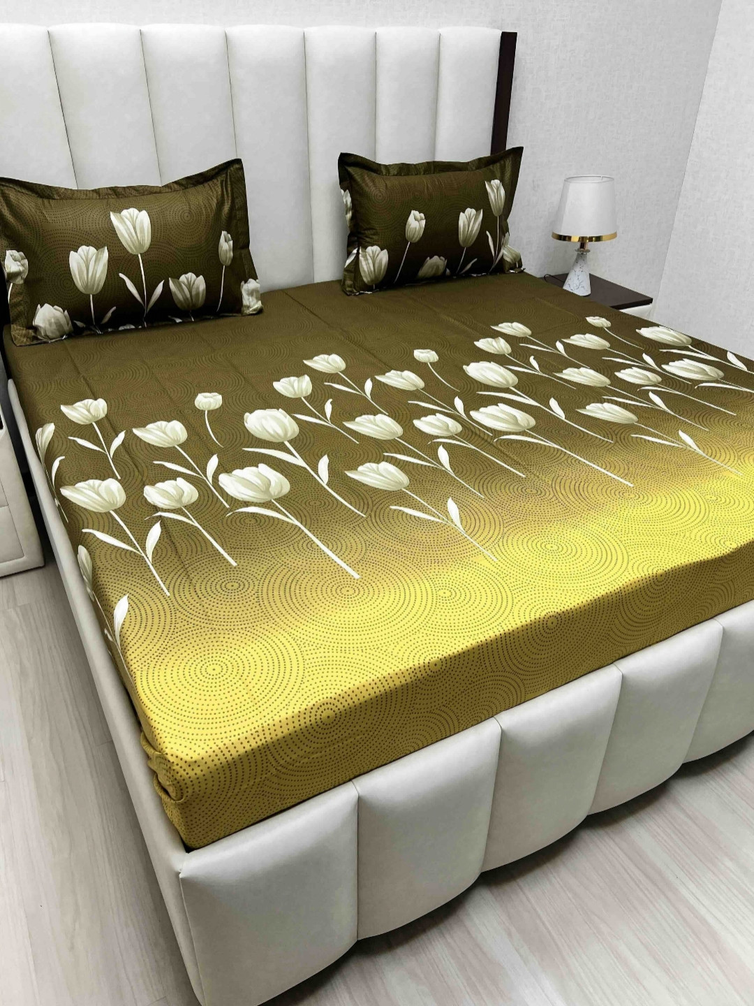 

Pure Decor Passion Fur Green & Grey Floral Cotton 260 TC Queen Bedsheet Set-2.28mx2.54m