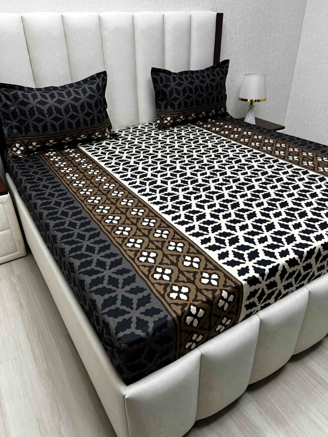 

Pure Decor Passion Fur Brown & White Geometric Cotton 240TC Queen Bedsheet Set-2.28mx2.54m