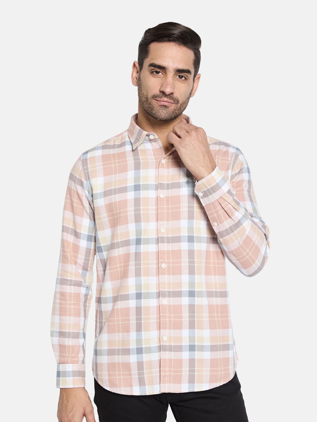 

METTLE Men Spread Collar Tartan Checked Cotton Casual Shirt, Peach