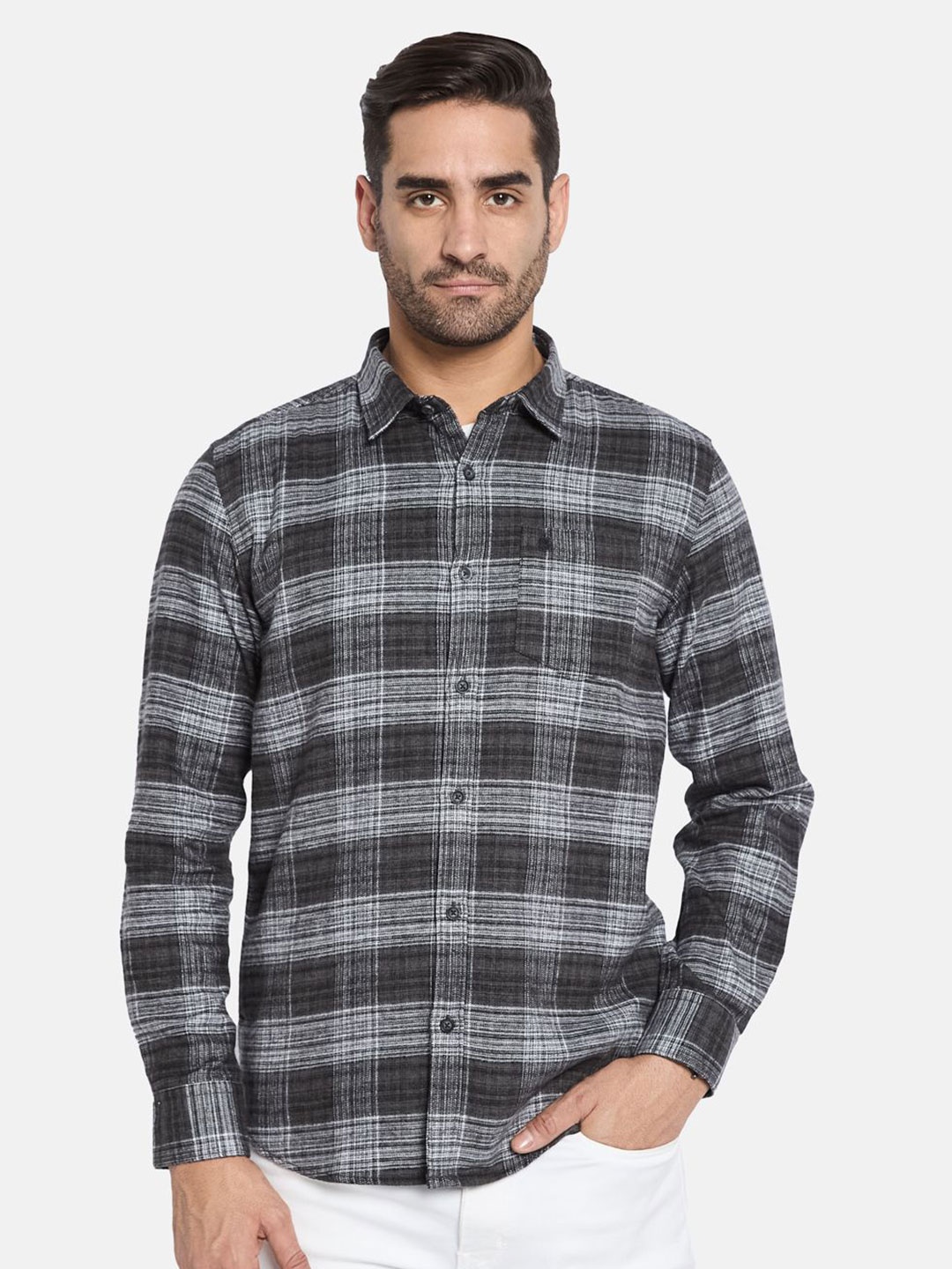 

METTLE Men Spread Collar Checked Cotton Casual Shirt, Black
