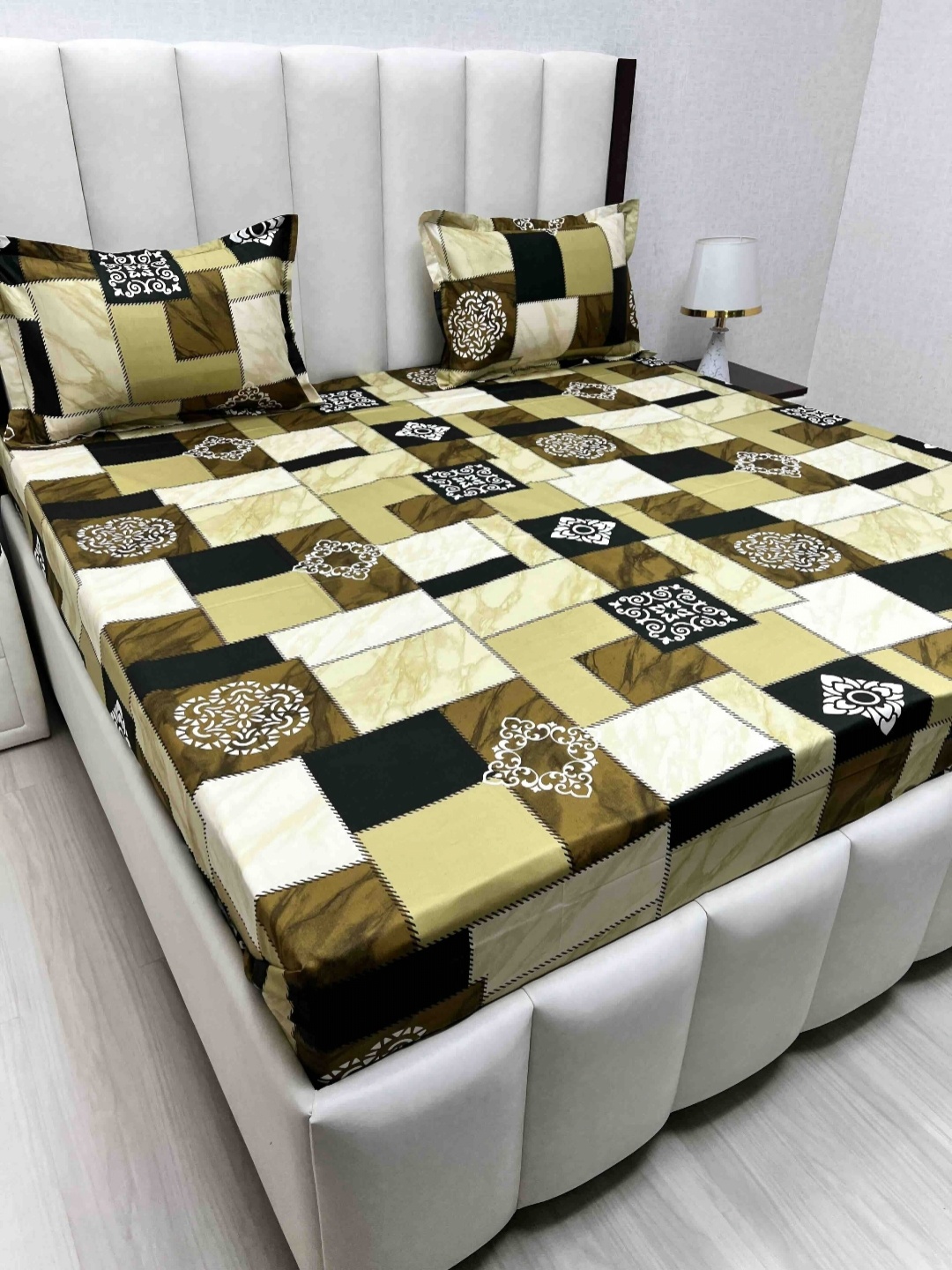 Pure Decor Passion Fur Green & Black Ethnic Cotton 230 TC Queen Bedsheet Set-2.28mx2.54m