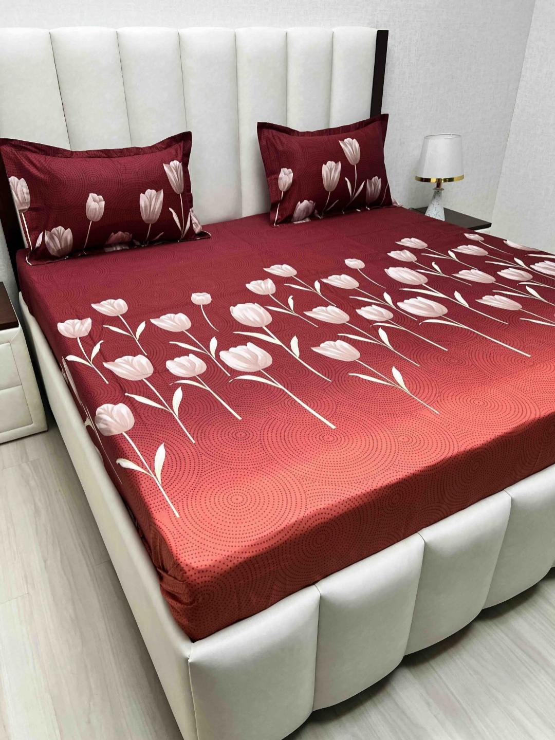 

Pure Decor Passion Fur Maroon & Grey Floral Cotton 230 TC Queen Bedsheet Set-2.28mx2.54m