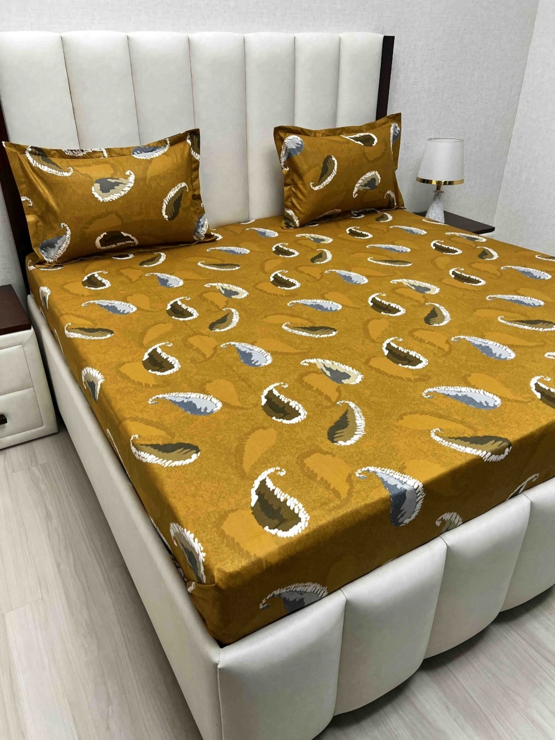 

Pure Decor Passion Fur Brown & White Ethnic Cotton 230 TC Queen Bedsheet Set-2.28mx2.54m