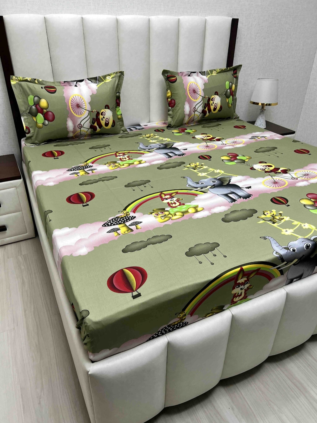 

Pure Decor Green Cartoon Characters Pure Cotton 220 TC Queen Bedsheet Set 2.28 m x 2.54 m