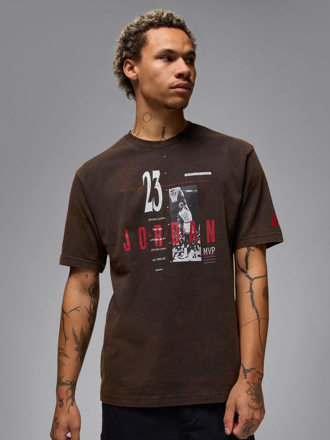 

Nike Men Graphic Printed Round Neck Cotton Casual T-Shirt, Brown