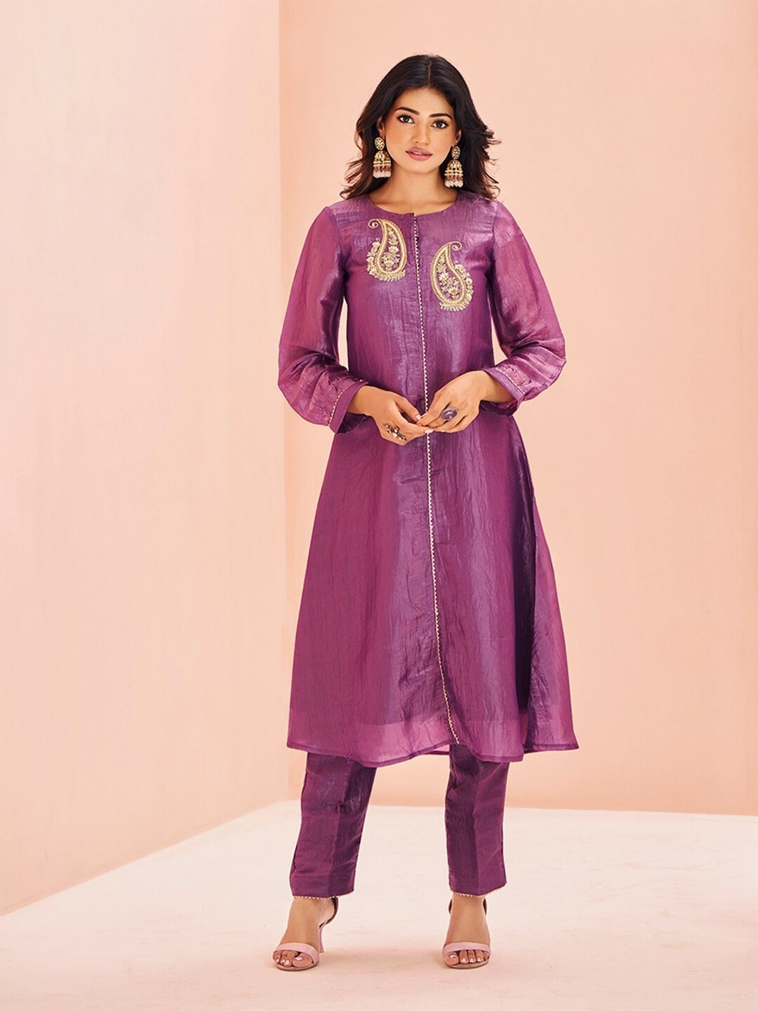 

ODETTE Women Paisley Embroidered Regular Beads and Stones Organza Kurta with Trousers, Purple