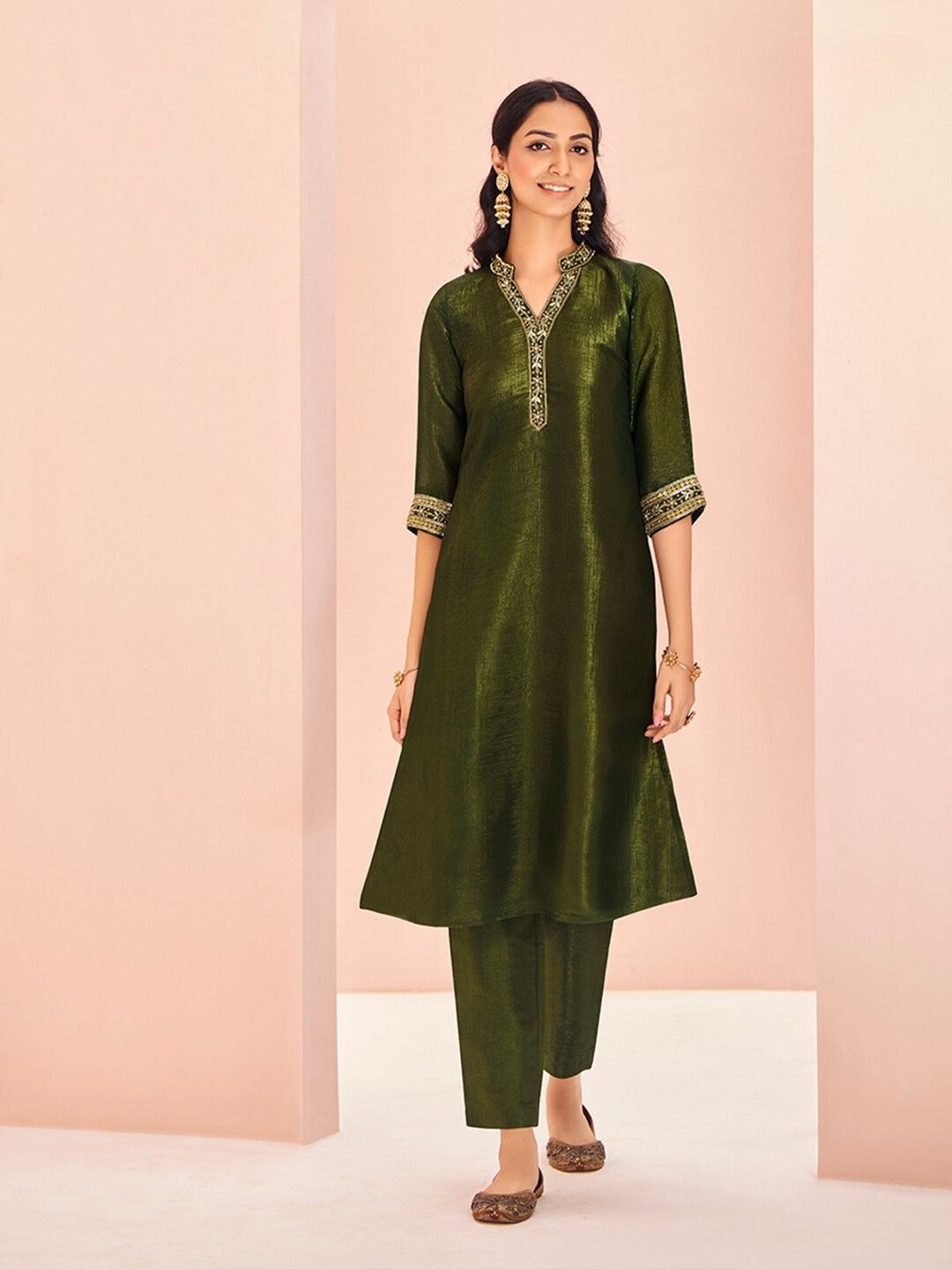 

ODETTE Women Ethnic Motifs Embroidered Regular Thread Work Organza Kurta with Trousers, Olive