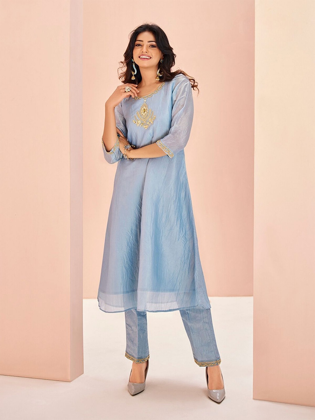 

ODETTE Ethnic Motifs Embroidered Regular Beads and Stones Organza Kurta with Trousers, Blue