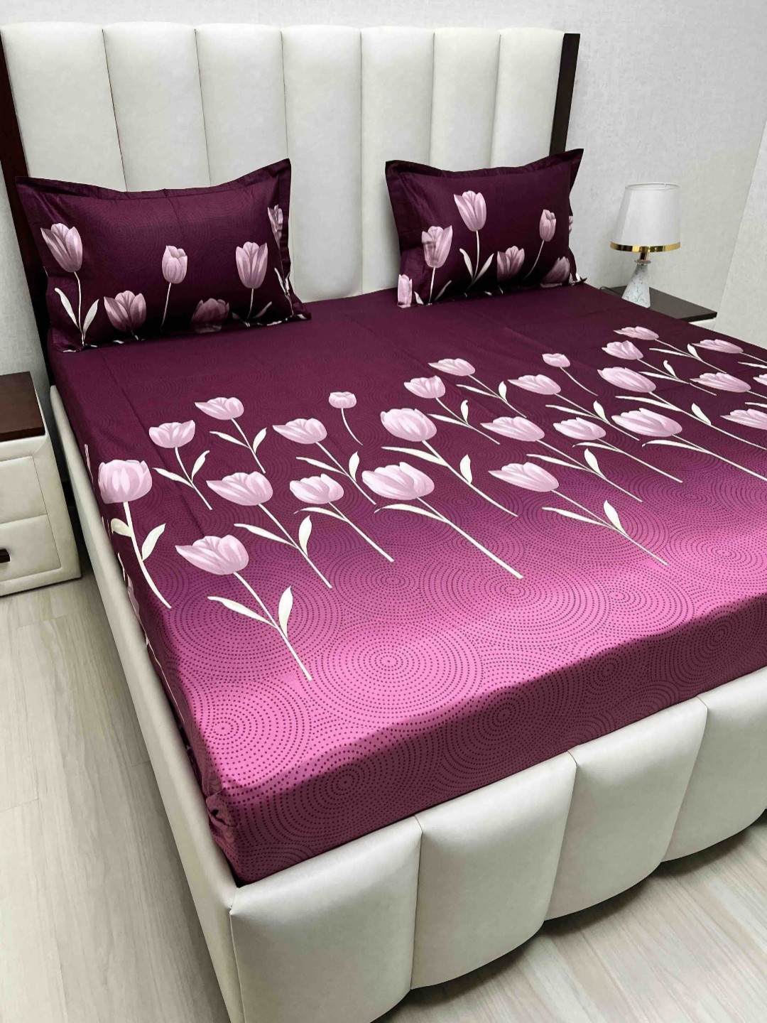 

Pure Decor Purple & White Floral Pure Cotton 210 TC Queen Bedsheet Set 2.28 m x 2.54 m