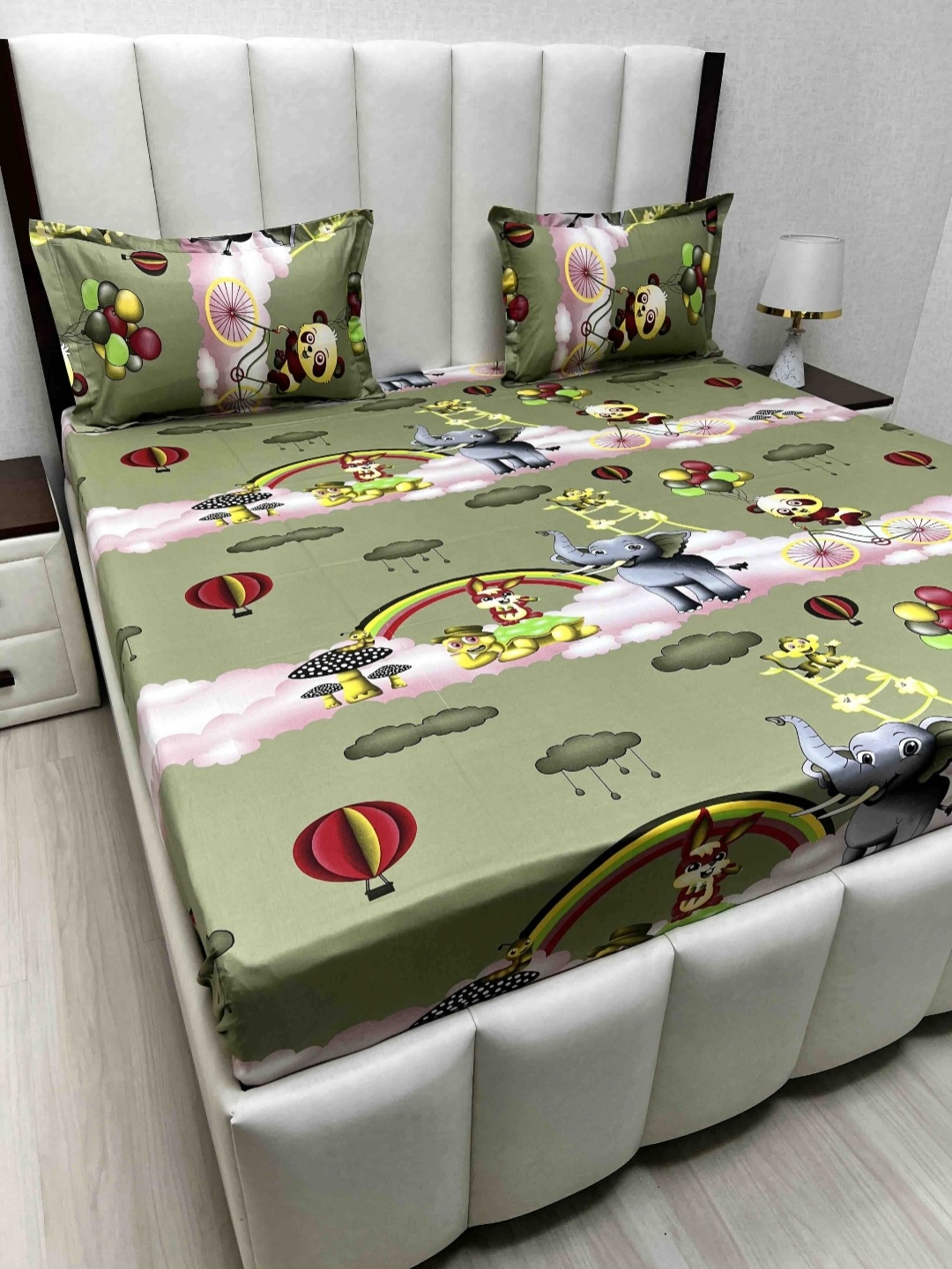 

Pure Decor Green Cartoon Characters Pure Cotton 210 TC Queen Bedsheet Set 2.28 m x 2.54 m