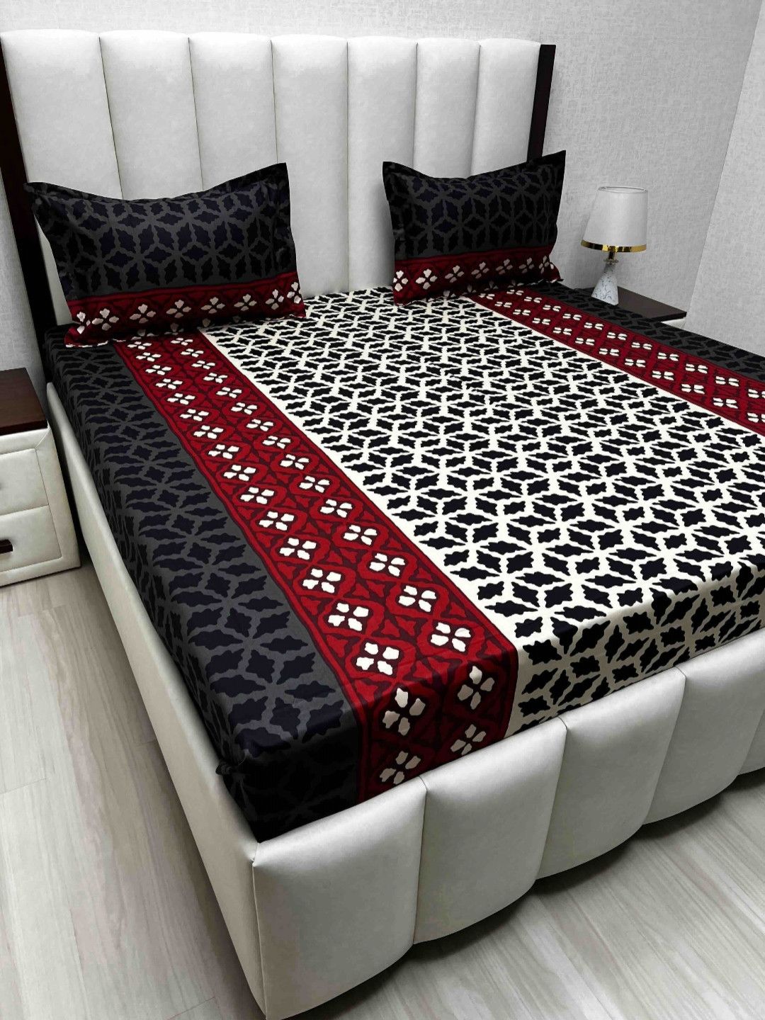 

Pure Decor Red & White Geometric Pure Cotton 210 TC Queen Bedsheet Set 2.28 m x 2.54 m