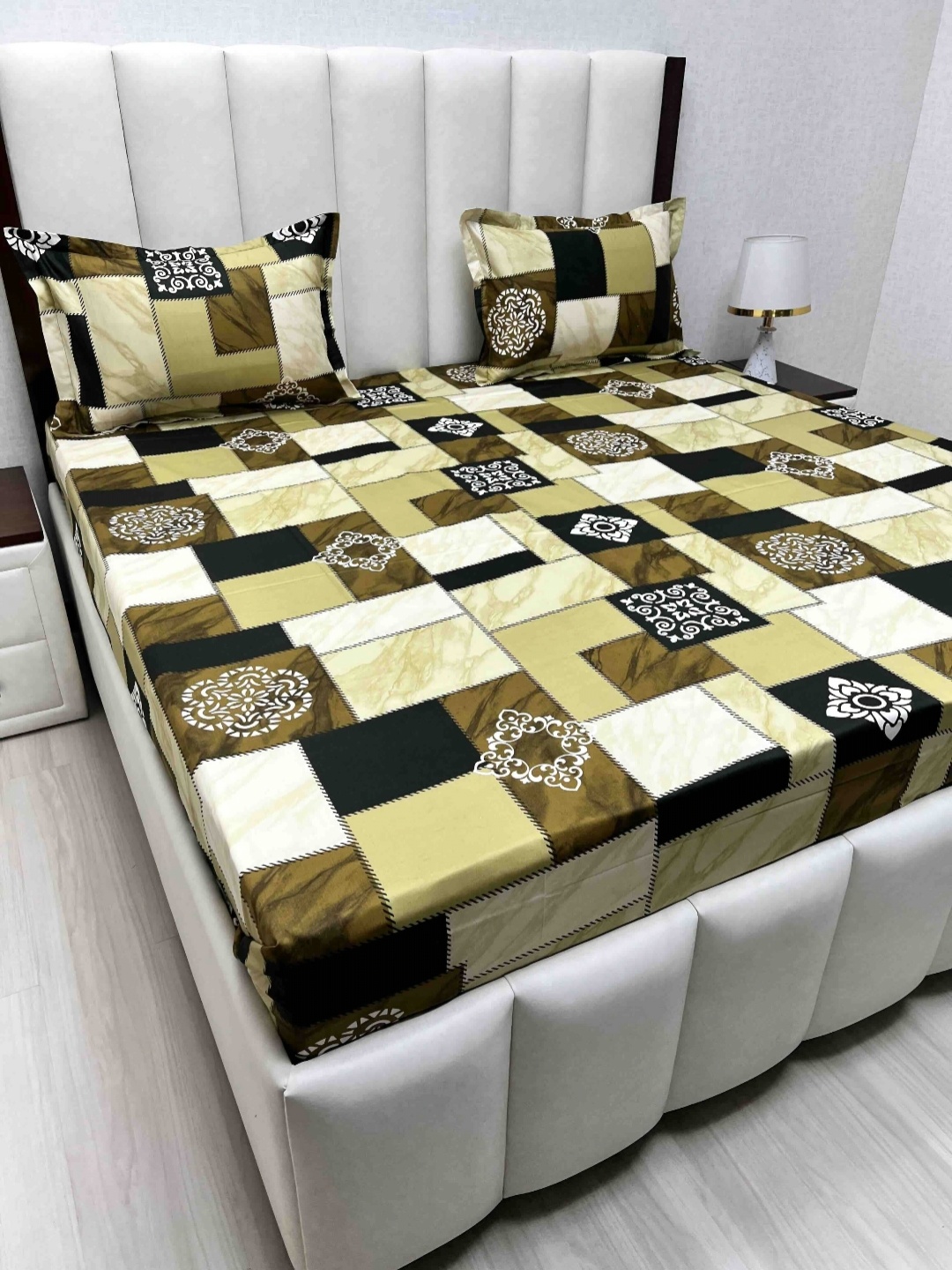 Pure Decor Green Ethnic Motifs Pure Cotton 210 TC Queen Bedsheet Set 2.28 m x 2.54 m