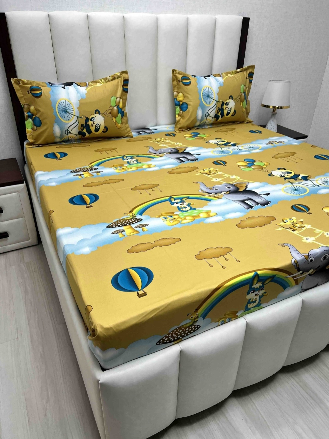 

Pure Decor Brown Cartoon Characters Pure Cotton 200 TC Queen Bedsheet Set 2.28 m x 2.54 m