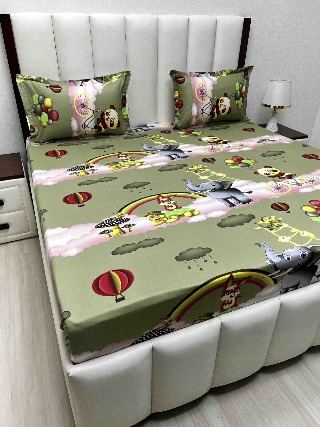 

Pure Decor Green Cartoon Characters Pure Cotton 200 TC Queen Bedsheet Set 2.28 m x 2.54 m