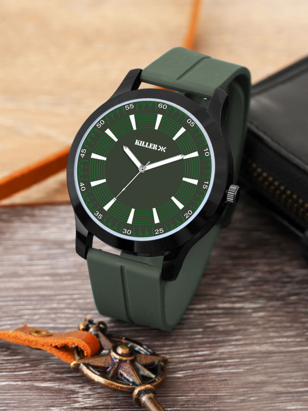 

Killer Men Magnetic Buckle Round Dial Analogue Watch HOBKL-505-GR, Olive