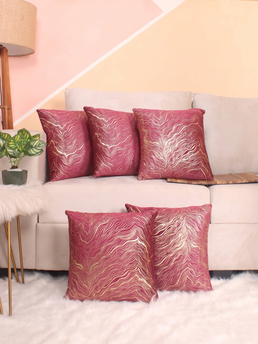 

STITCHNEST Maroon & Gold-Toned 5 Pieces Abstract Velvet Square Cushion Covers