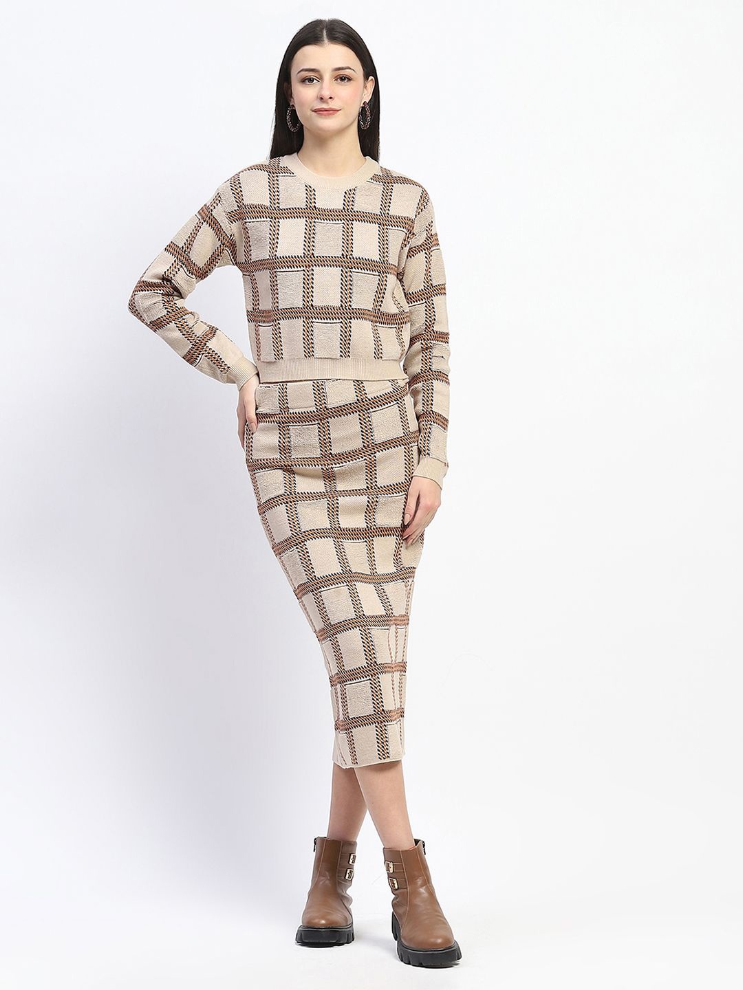 

Madame Checked Round Neck Long Sleeves Sweater With Skirt, Beige