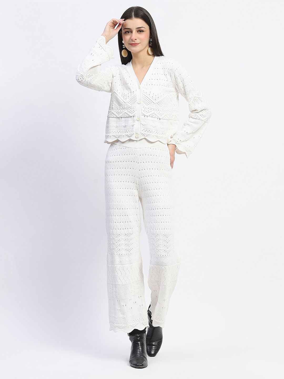 

Madame Self Design V-Neck Long Sleeves Pure Cotton Sweater & Trouser, Off white