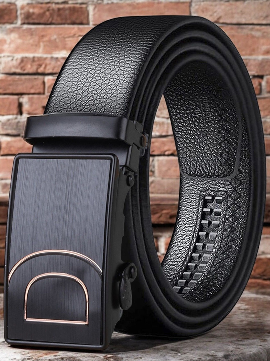 

Provogue Men Textured Belt, Black