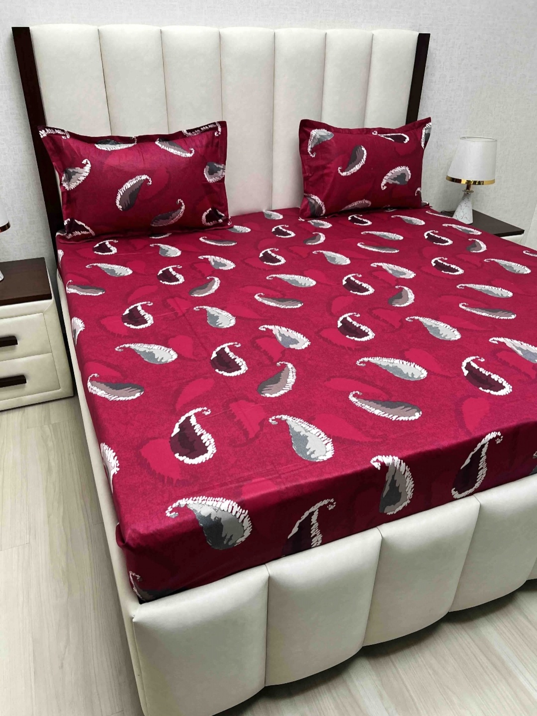

Pure Decor Passion Fur Ethnic Motifs 330 TC Pure Cotton Queen Bedsheet-2.28 m x 2.54 m, Pink