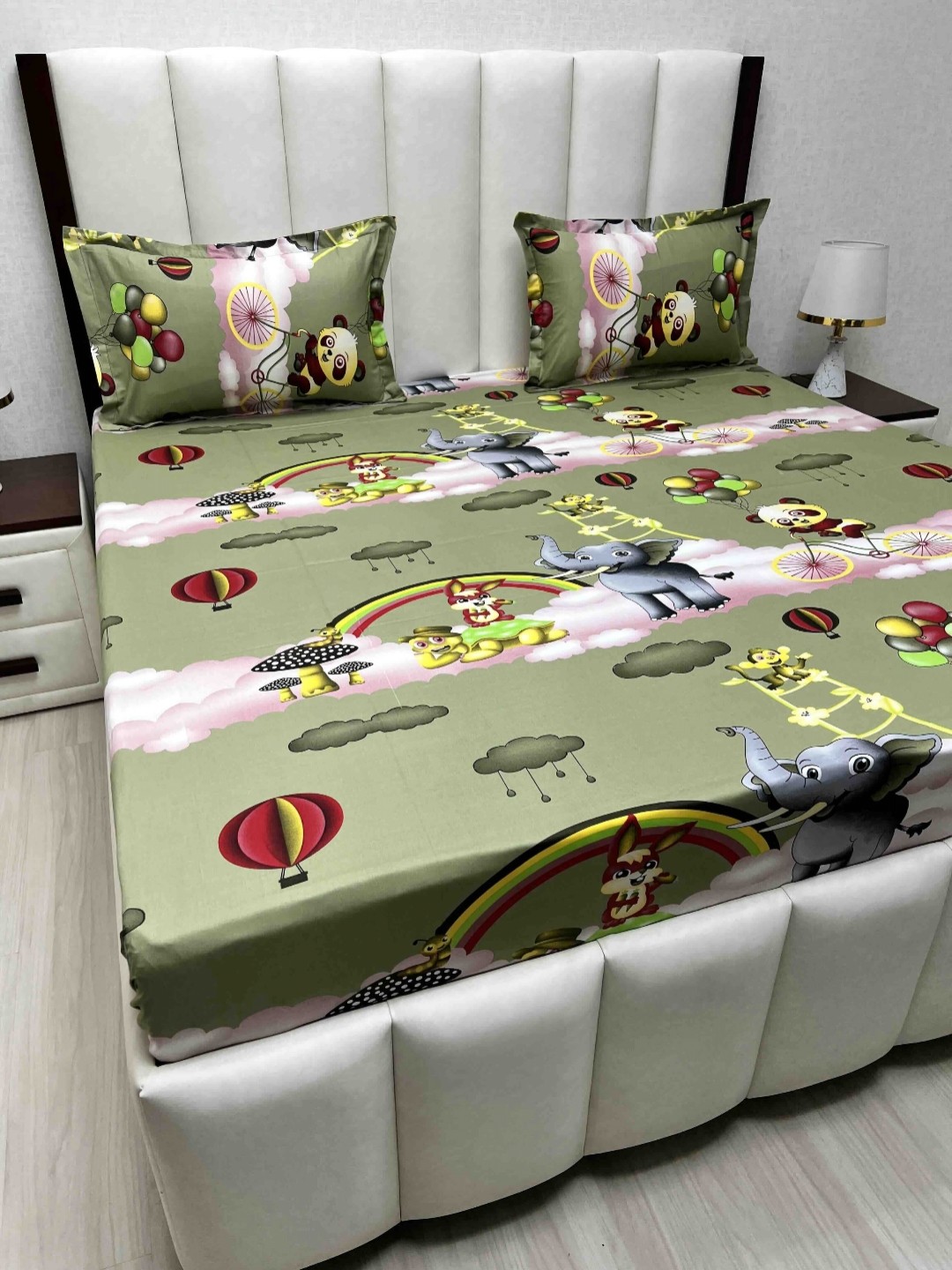 

Pure Decor Passion Fur 330 TC Pure Cotton Queen Bedsheet-2.28 m x 2.54 m, Green