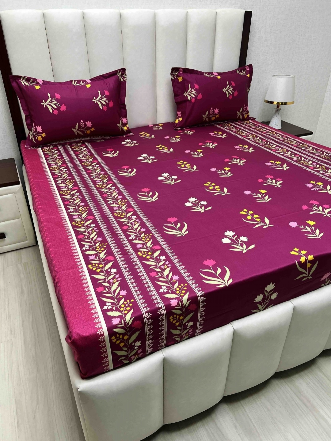 

Pure Decor Passion Fur Floral 330 TC Pure Cotton Queen Bedsheet-2.28 m x 2.54 m, Purple