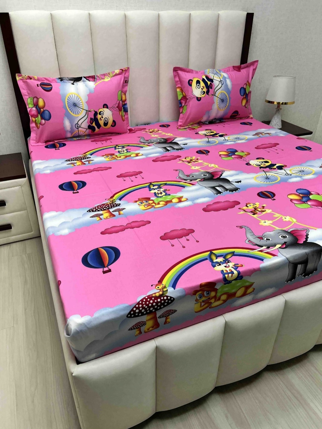 

Pure Decor Passion Fur 330 TC Pure Cotton Queen Bedsheet-2.28 m x 2.54 m, Pink
