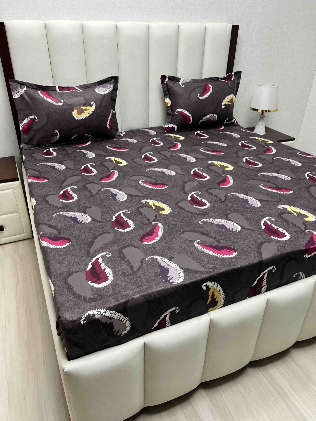 

Pure Decor Passion Fur Ethnic Motifs 330 TC Pure Cotton Queen Bedsheet-2.28 m x 2.54 m, Purple