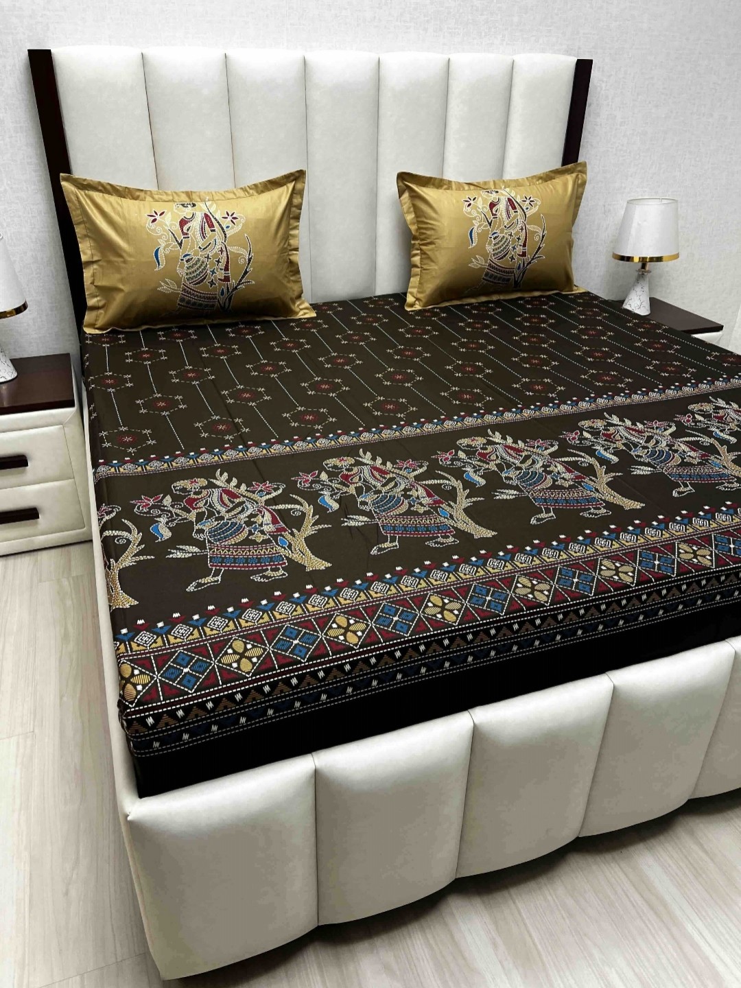 

Pure Decor Royal Lifestyle 400 TC Pure Cotton King Bedsheet Set-2.74 m x 2.74 m, Brown
