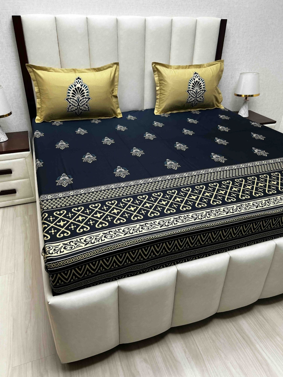 

Pure Decor Royal Lifestyle 400 TC Pure Cotton King Bedsheet Set-2.74 m x 2.74 m, Blue