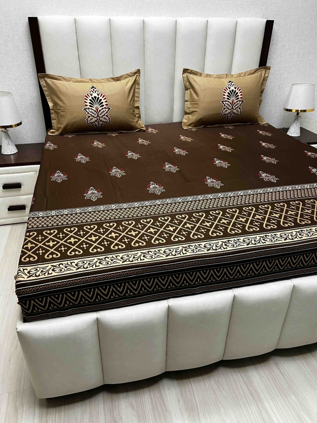

Pure Decor Royal Lifestyle 400 TC Pure Cotton King Bedsheet Set-2.74 m x 2.74 m, Brown