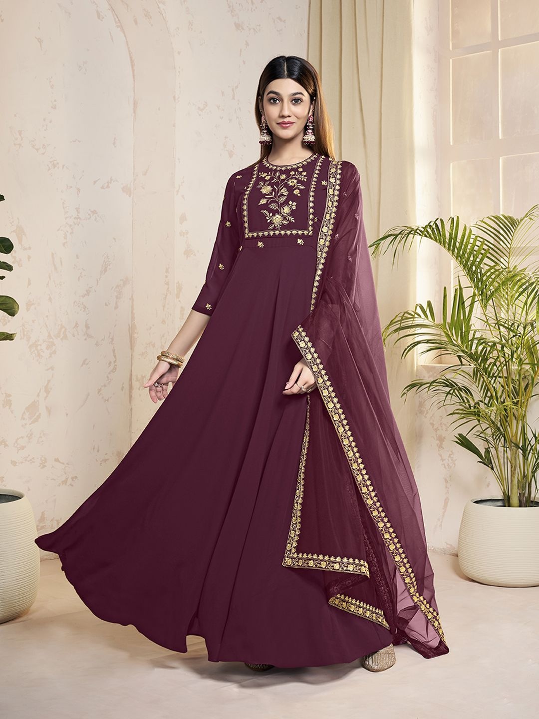 

Inddus Floral Embroidered Panelled Georgette Anarkali Kurta With Dupatta, Burgundy