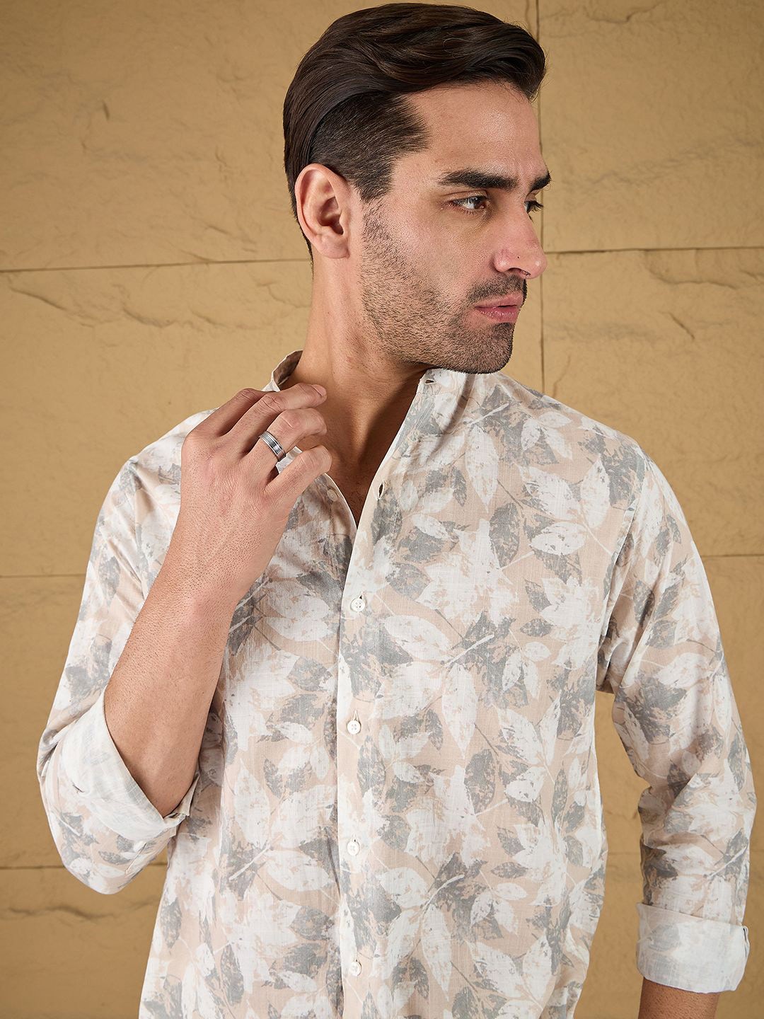 

all yours Men Band Collar Floral Printed Cotton Casual Shirt, Beige