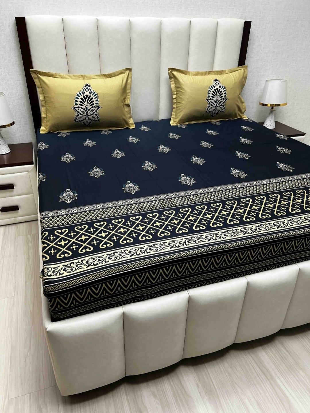 

Pure Decor Royal Lifestyle 380 TC Pure Cotton King Bedsheet Set-2.74 m x 2.74 m, Blue