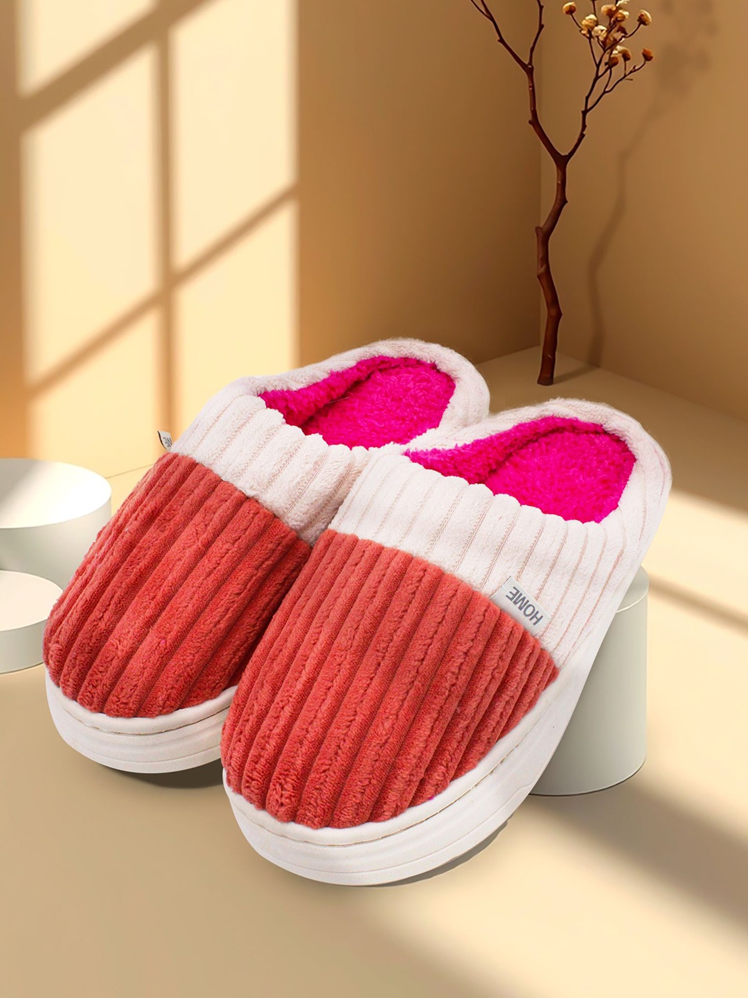 

JENNA Men Self Design Room Slippers, Red