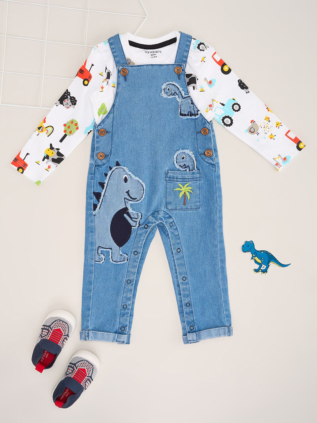 

Pantaloons Baby Boys Embroidered Pure Cotton Dungarees With T-Shirt, Blue