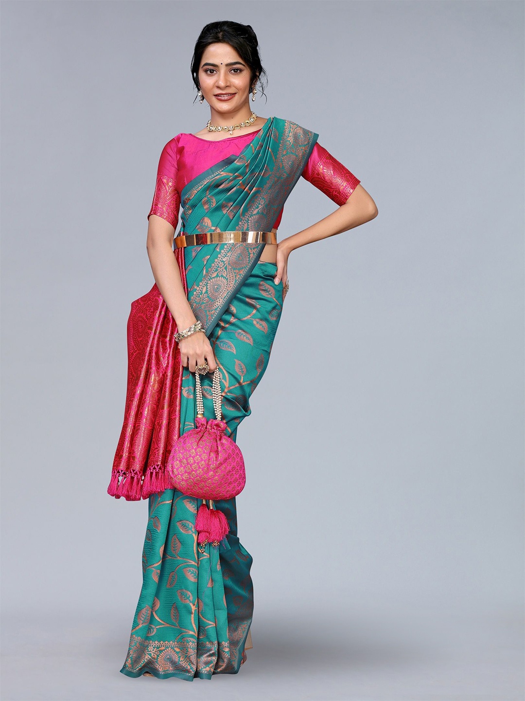 

saretramall Woven Design Zari Banarasi Saree, Pink