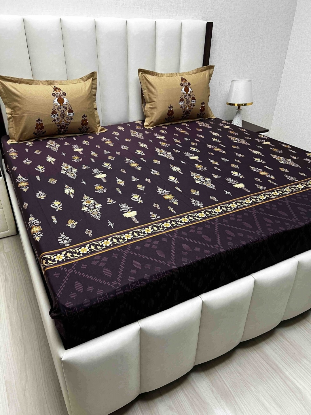 Pure Decor Royal Lifestyle Floral 330 TC Pure Cotton King Bedsheet Set-2.74 m x 2.74 m, Purple