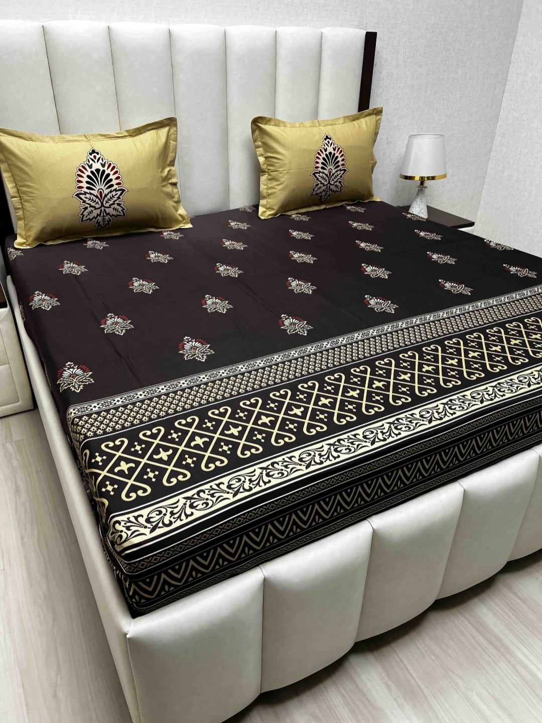 Pure Decor Royal Lifestyle 300 TC Pure Cotton King Bedsheet Set-2.74 m x 2.74 m, Brown