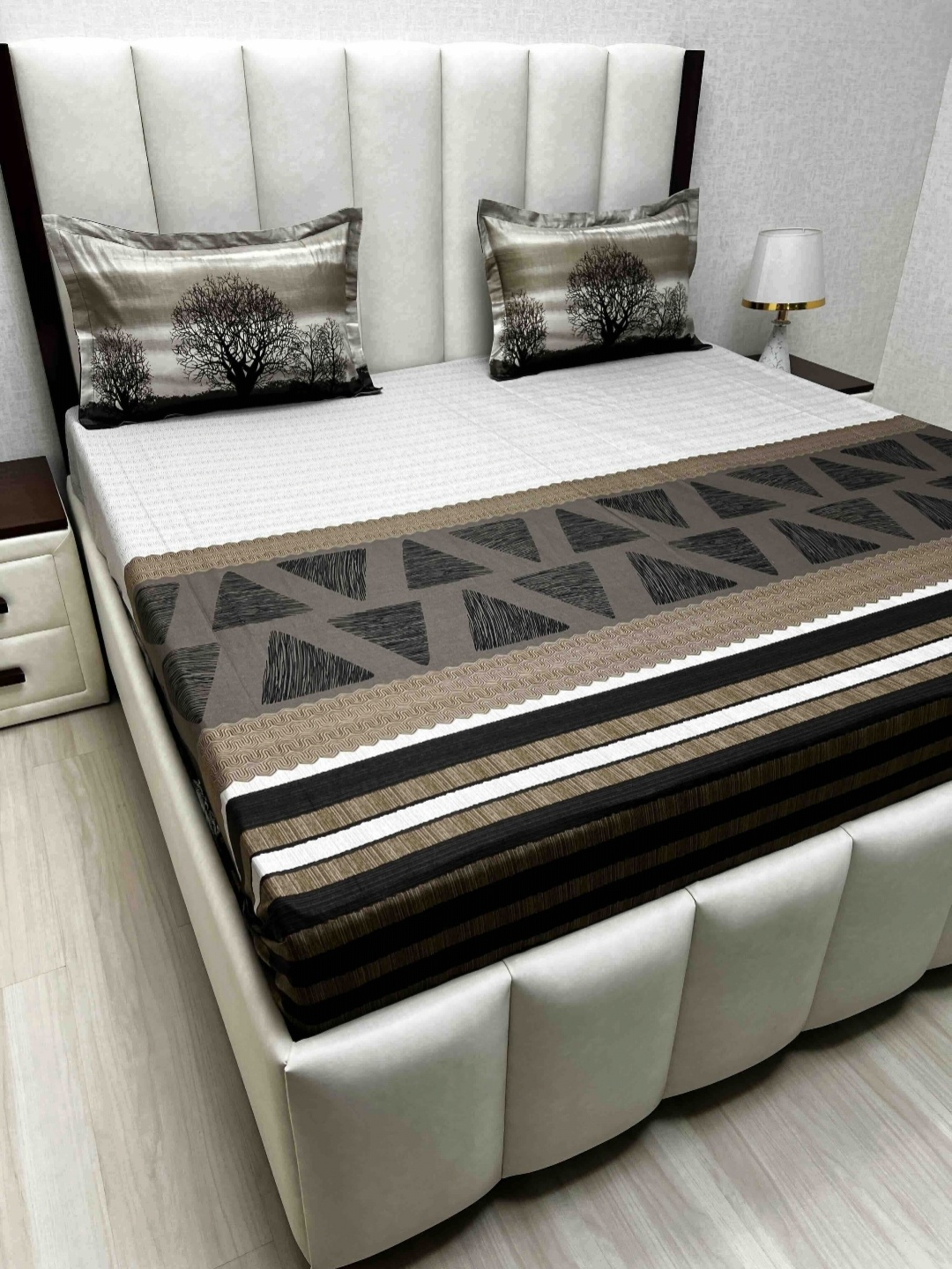 Pure Decor Royal Lifestyle Geometric 300 TC Pure Cotton King Bedsheet Set-2.74 m x 2.74 m, White