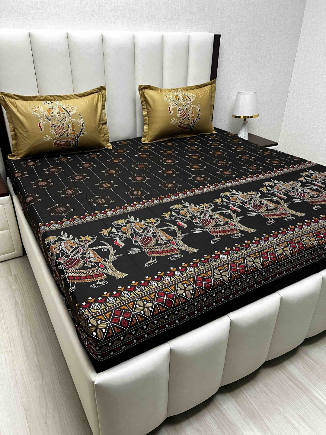 

Pure Decor Royal Lifestyle 300 TC Pure Cotton King Bedsheet Set-2.74 m x 2.74 m, Brown