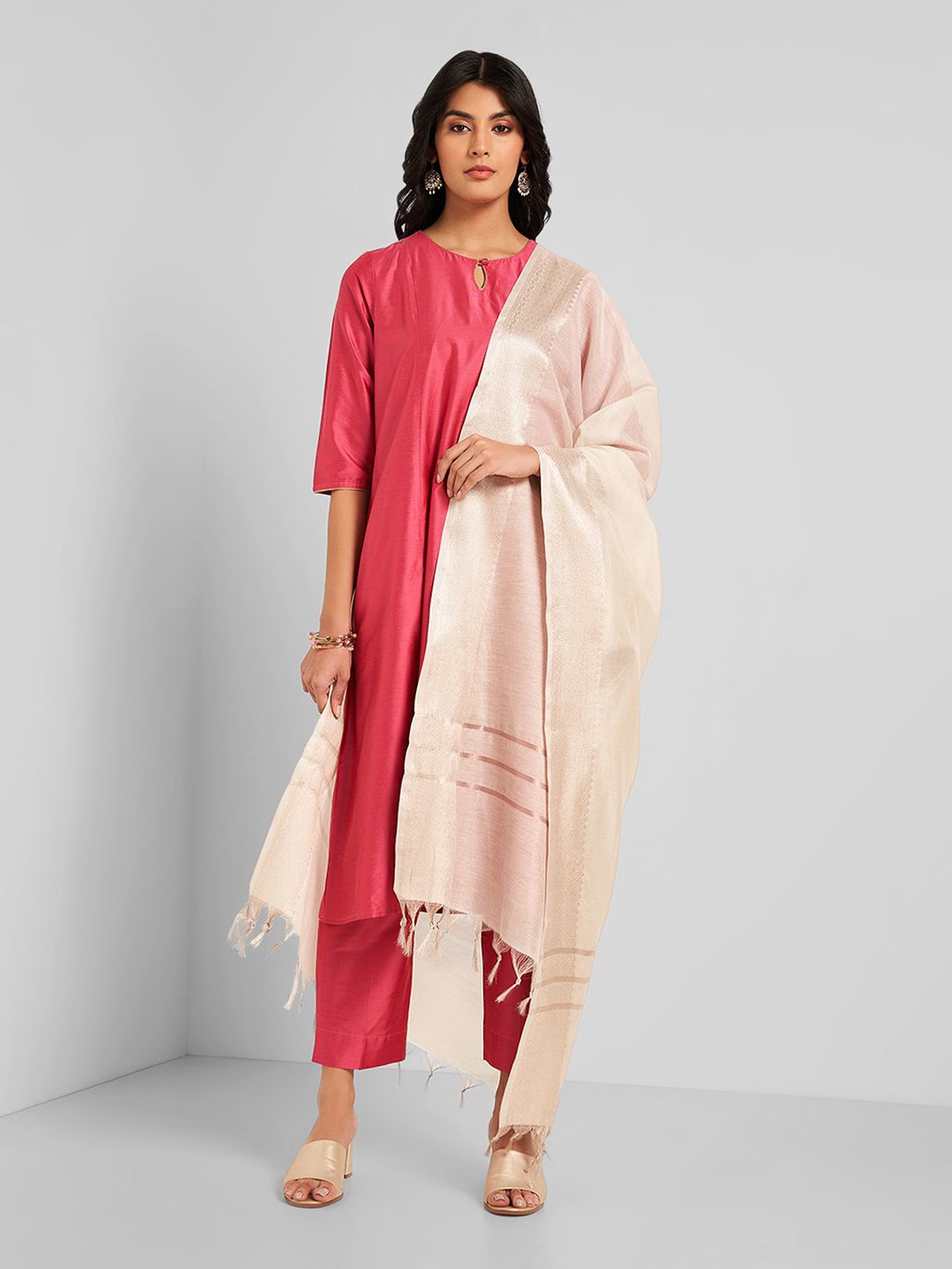 

RANGMANCH BY PANTALOONS Tasselled Dupatta with Zari, Off white