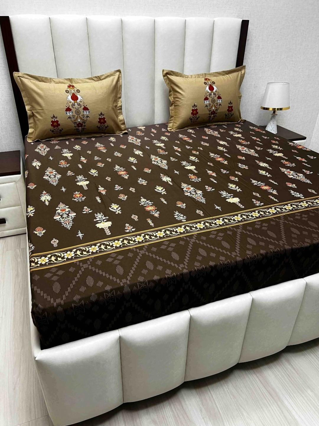 Pure Decor Royal Lifestyle Brown Printed 240 TC Cotton King Bedsheet Set 2.74 m x 2.74 m