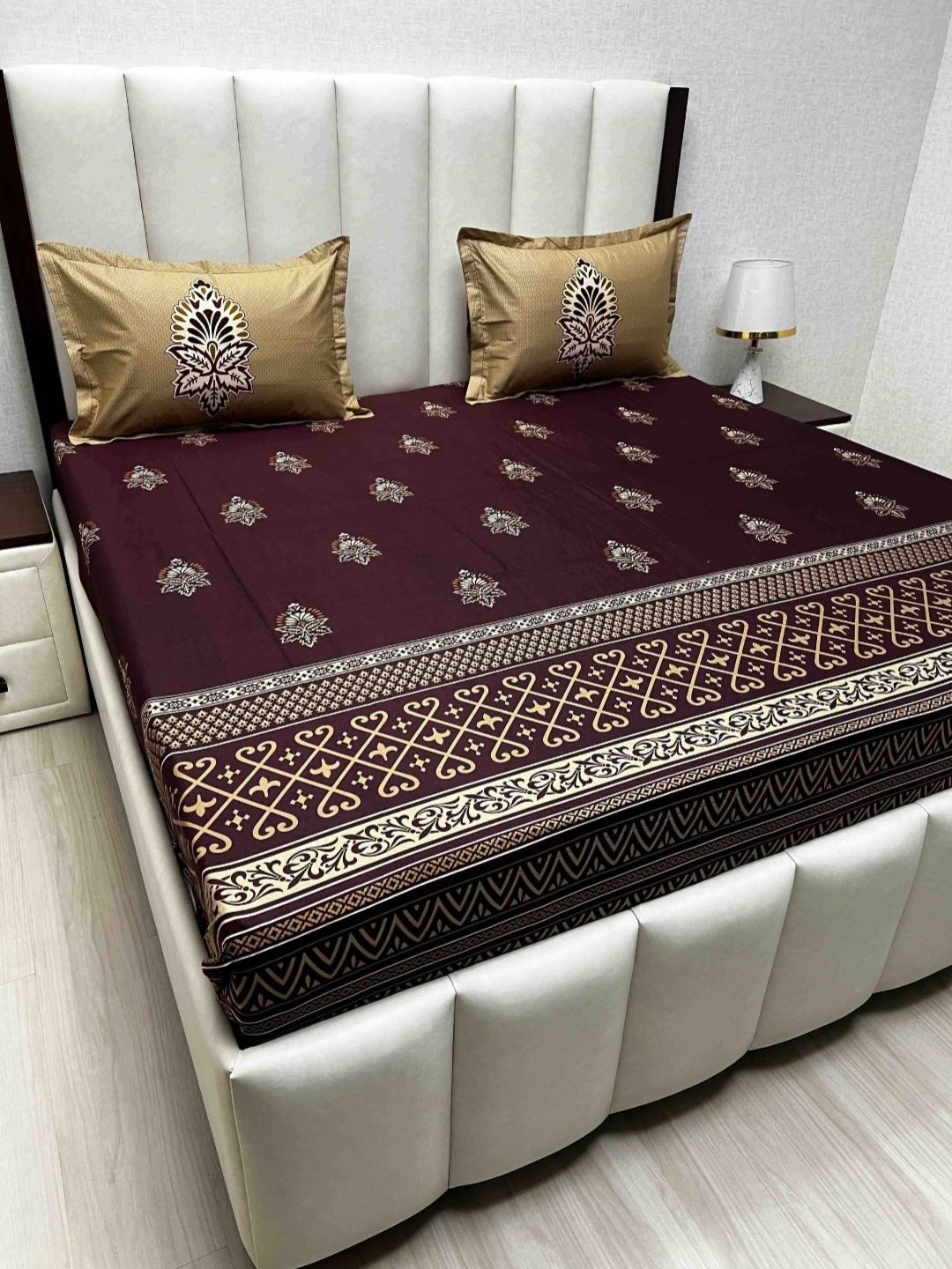 Pure Decor Maroon & White Ethnic Motifs 240 TC Cotton King Bedsheet Set 2.74 m x 2.74 m