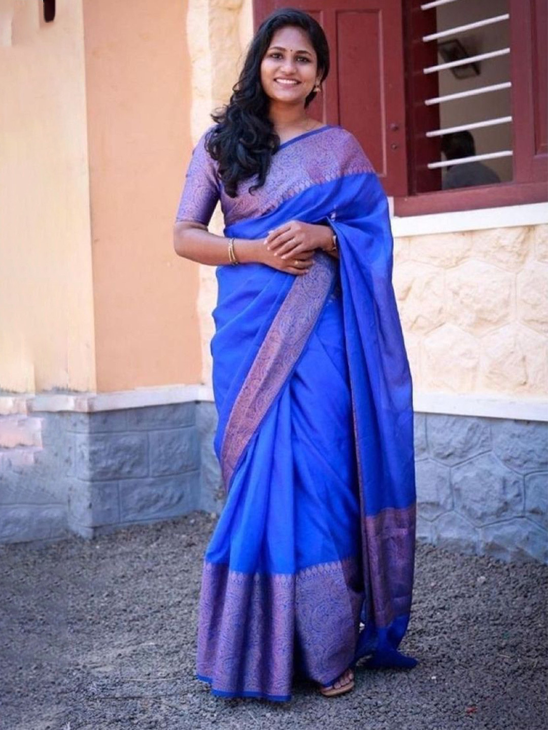 

Fashion Ritmo Woven Design Zari Pure Silk Banarasi Saree, Blue