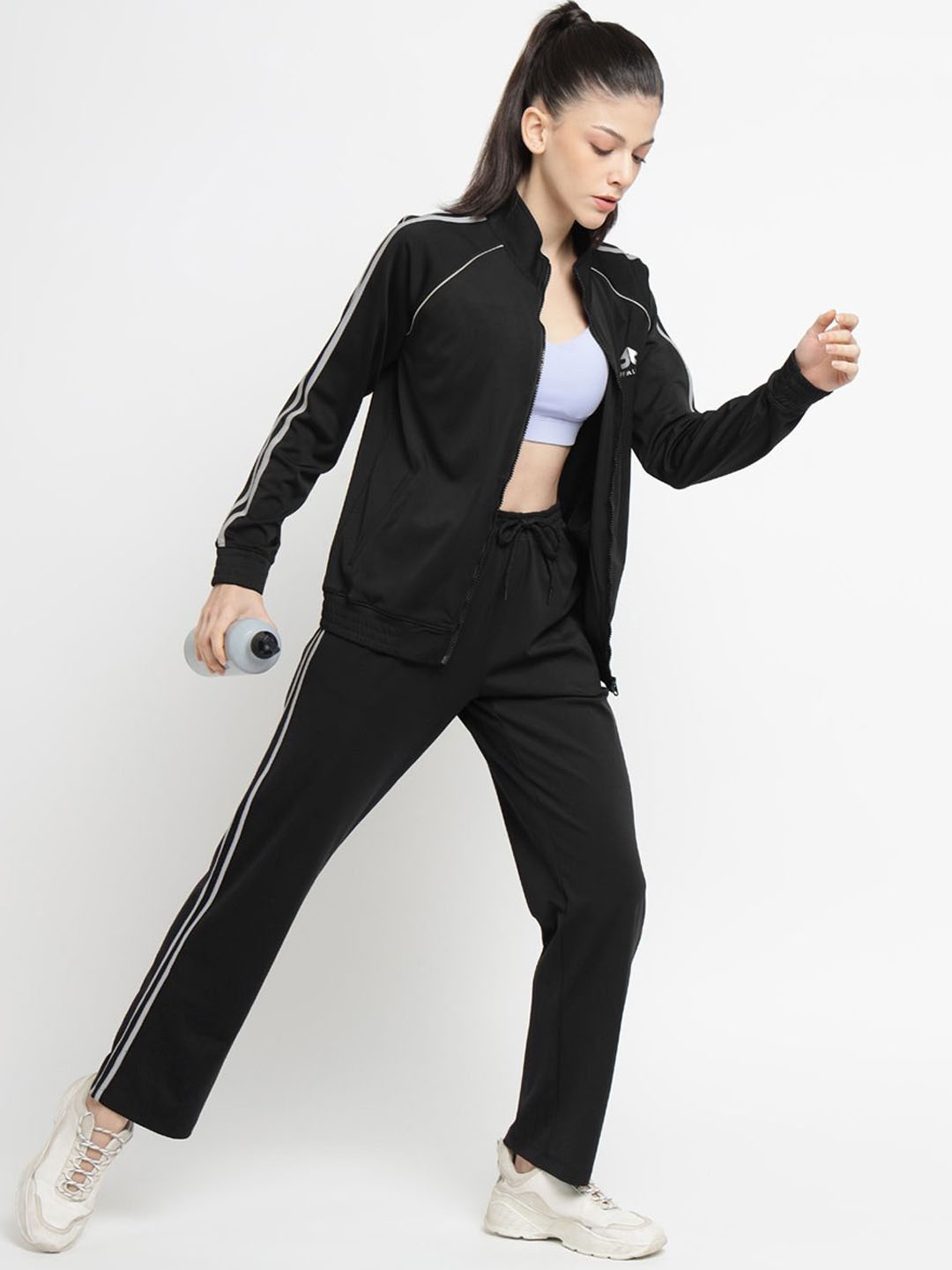 

OFF LIMITS Women Printed Mid-Rise Tracksuit, Black