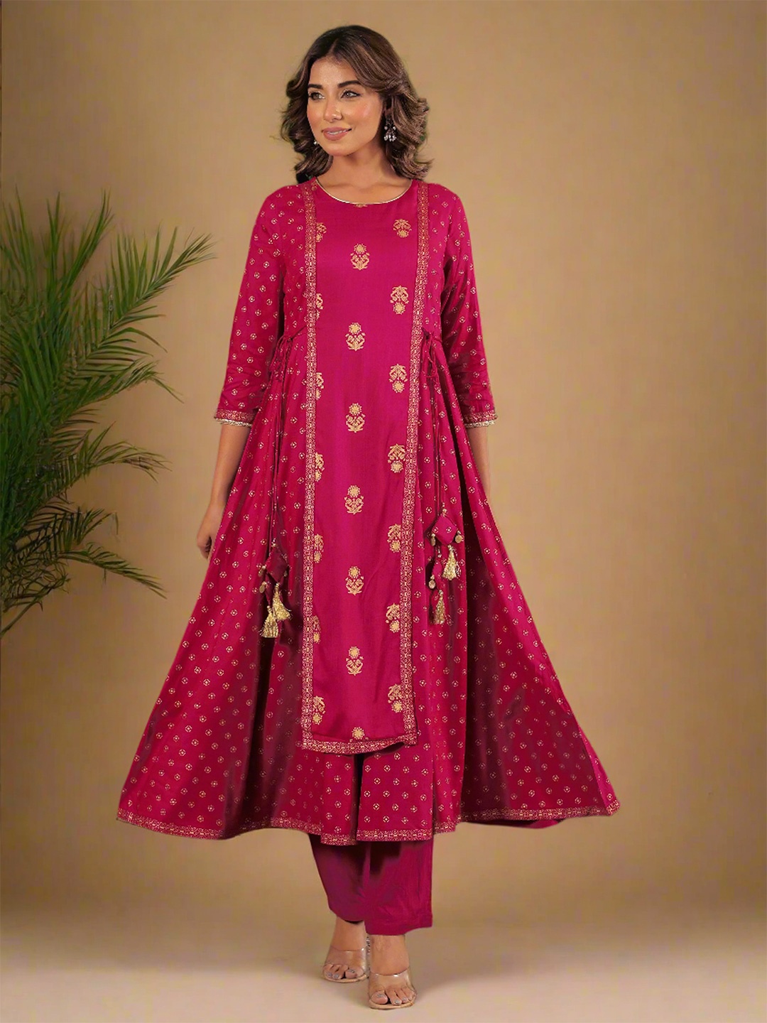 

KASYA Floral Printed Layered Round Neck Anarkali Kurta With Trouser, Pink