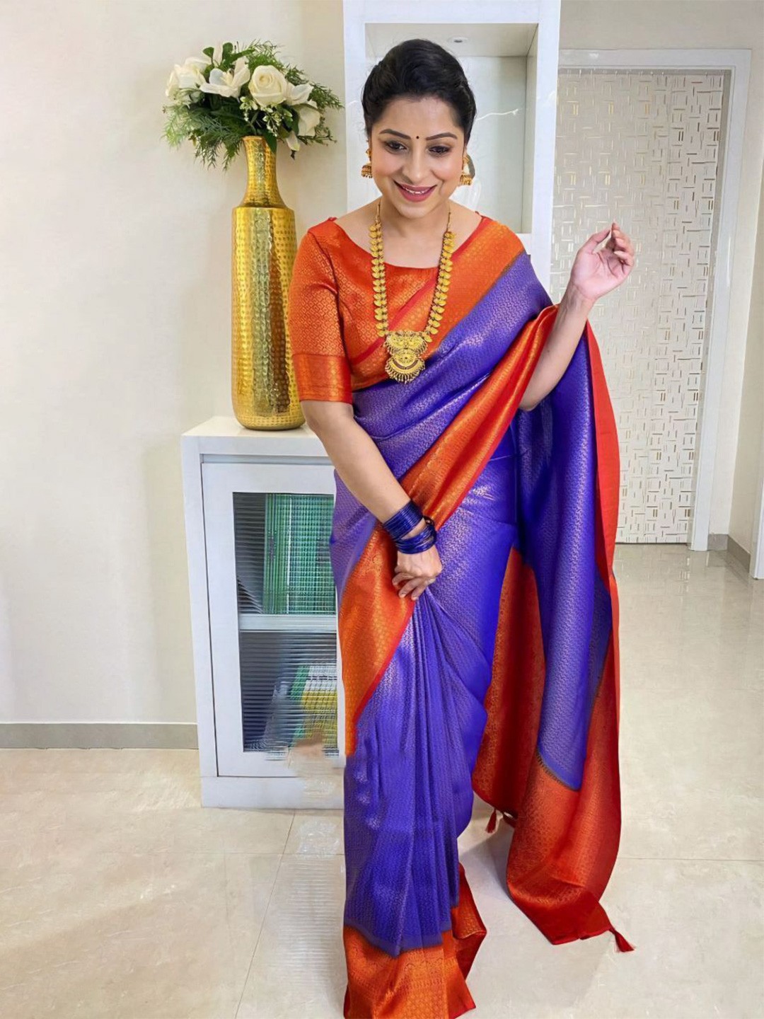 

Fashion Ritmo Woven Design Zari Pure Silk Saree, Blue