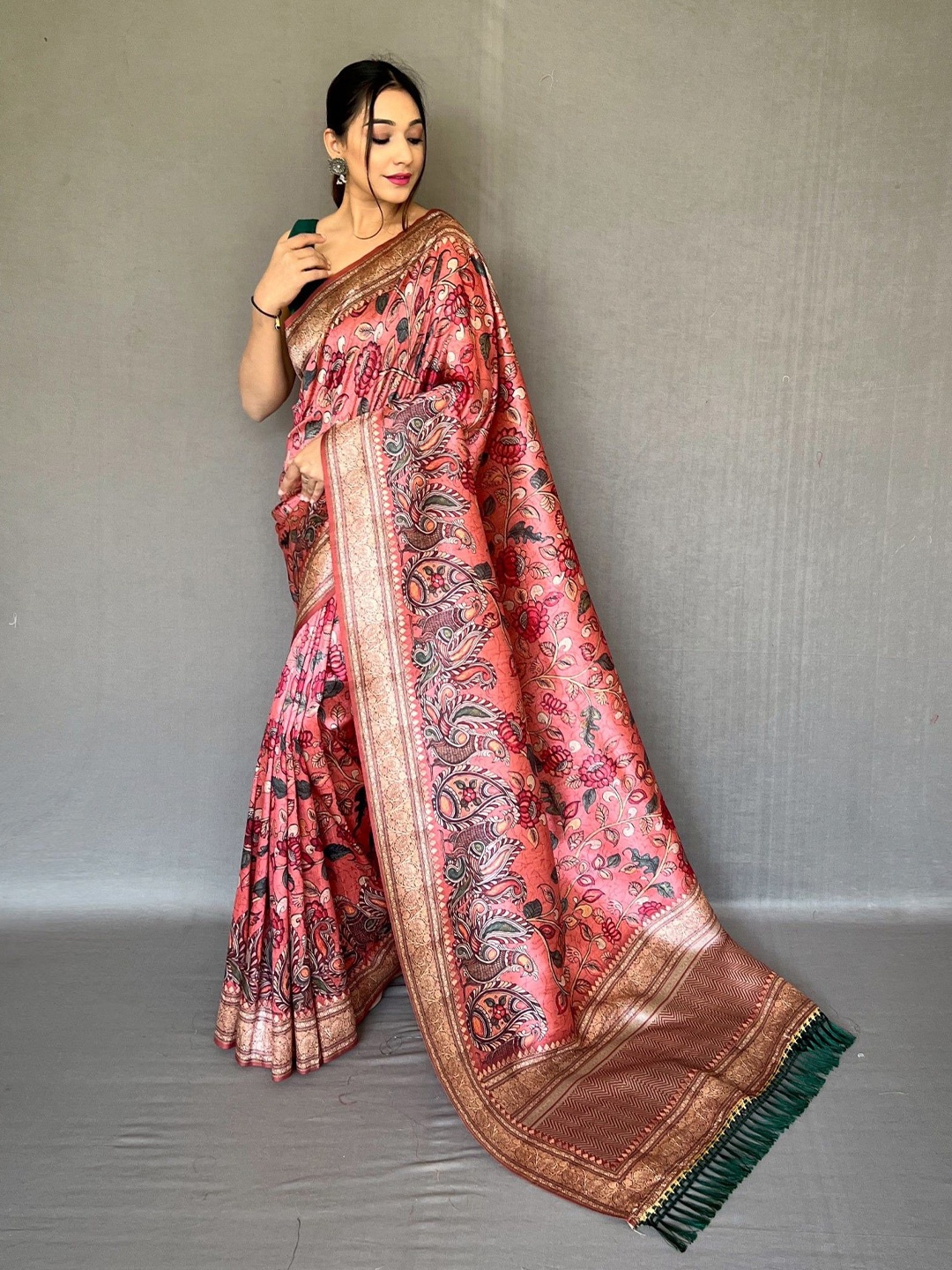 

LeeliPeeri Designer Kalamkari Zari Saree With Printed Blouse, Pink