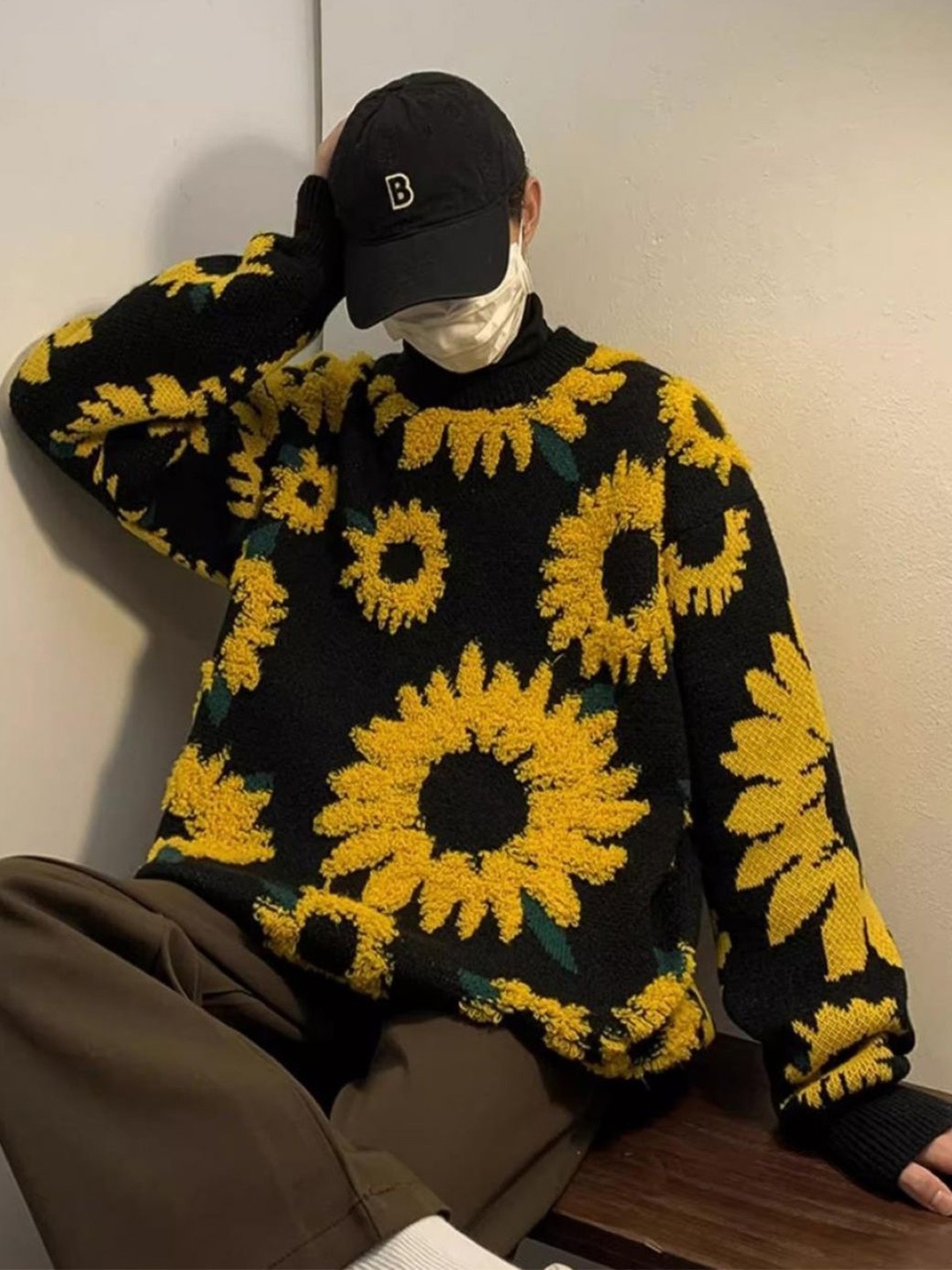 

StyleCast Men Floral Printed Pullover, Yellow